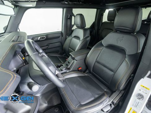Used 2024 Ford Bronco Badlands AWD/4WD image 26