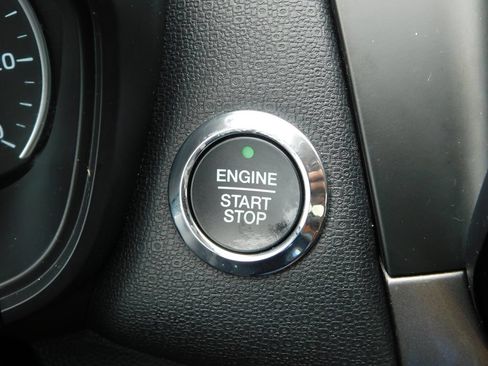 Used 2020 Ford EcoSport SE FWD image 29
