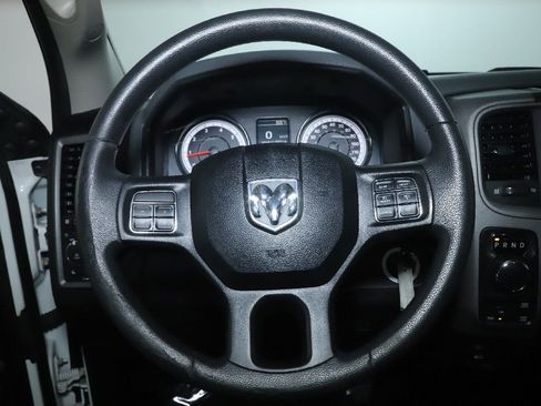 Used 2019 RAM 1500 Express image 21