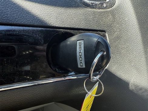 Used 2017 Dodge Grand Caravan SE image 20