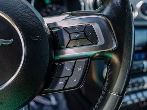 Used 2021 Ford Mustang GT RWD image 17