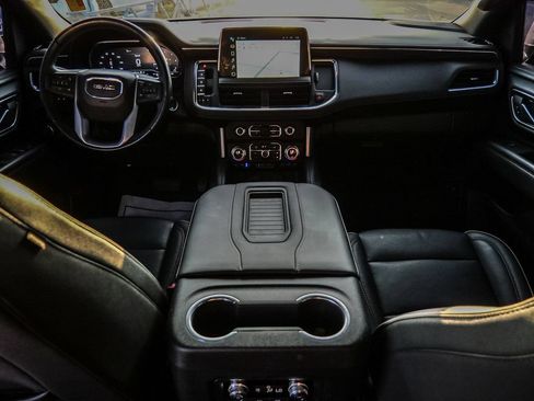 Used 2022 GMC Yukon SLT w/ SLT Premium Package AWD/4WD image 30