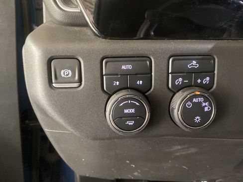 Used 2024 Chevrolet Silverado 1500 LT AWD/4WD image 20