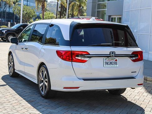 Used 2024 Honda Odyssey Touring image 10