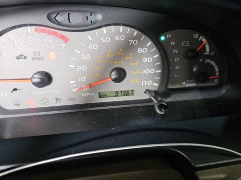 Used 2002 Toyota Sequoia Limited AWD/4WD image 7