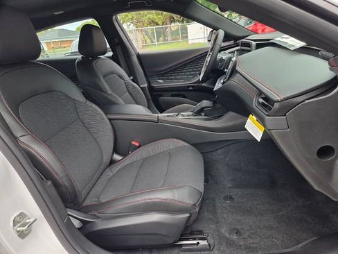 New 2026 Dodge Charger R/T w/ Driver Convenience Group AWD/4WD image 16