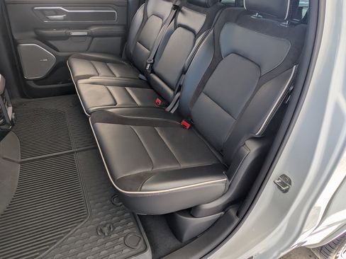 Used 2025 RAM 1500 Laramie w/ Night Edition image 18