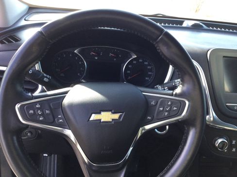 Used 2020 Chevrolet Equinox LT image 15