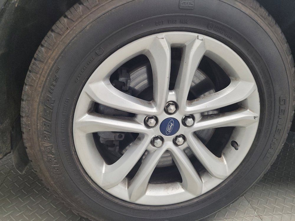 Used 2020 Ford Edge SEL AWD/4WD image 31