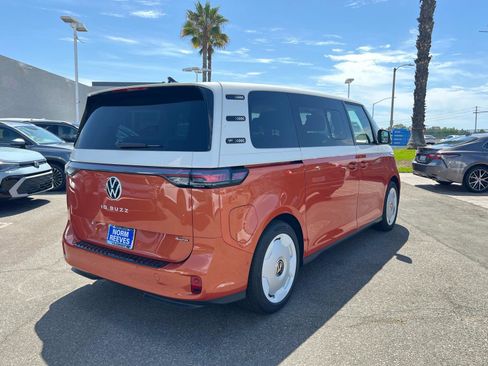 New 2025 Volkswagen ID. Buzz 1st Edition image 5