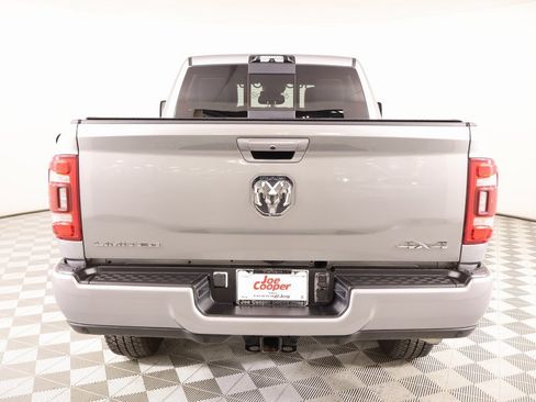 Used 2024 RAM 2500 Limited image 22