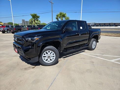 New 2026 Toyota Tacoma SR AWD/4WD image 3
