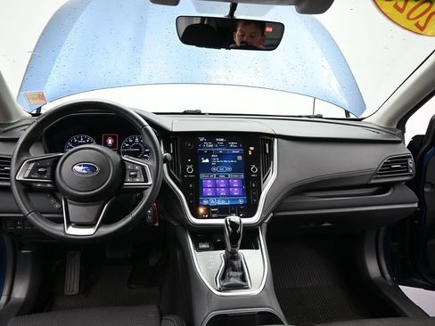 Used 2020 Subaru Outback Premium image 33