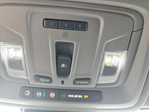 Used 2026 GMC Sierra 1500 SLE w/ Preferred Package image 38