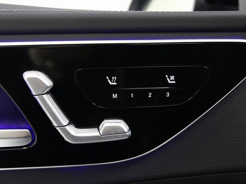 Certified 2023 Mercedes-Benz C 300 4MATIC Sedan image 23