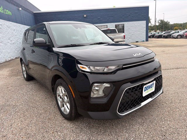 Used 2022 Kia Soul S FWD image 7