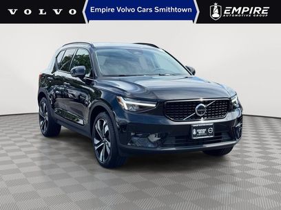Used 2024 Volvo XC40 B5 Plus w/ Protection Package Premier