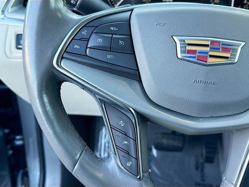Used 2022 Cadillac XT5 Premium Luxury FWD image 36