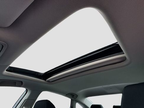 Certified 2023 Honda Accord EX image 25