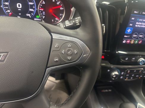 Used 2023 Chevrolet Traverse Premier w/ Redline Edition image 20