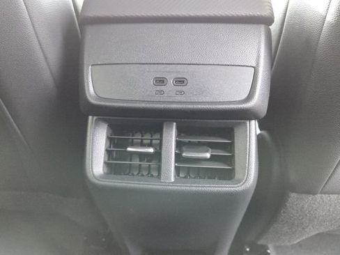 New 2026 Chevrolet Equinox LT w/ Convenience Package II image 16