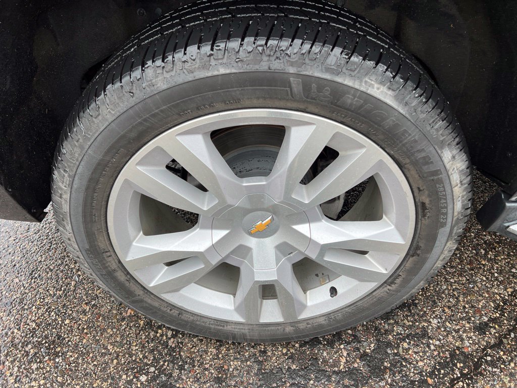 Used 2017 Chevrolet Tahoe Premier AWD/4WD image 16