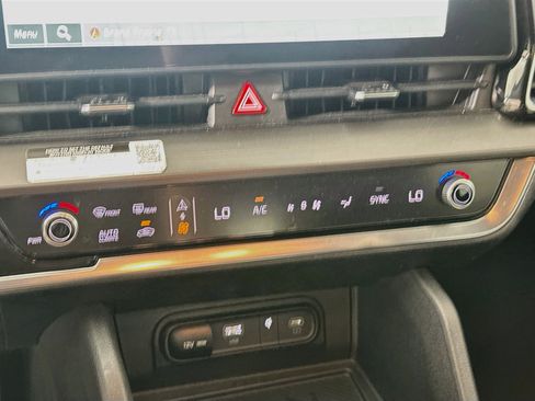 Used 2023 Kia Sportage EX FWD image 24