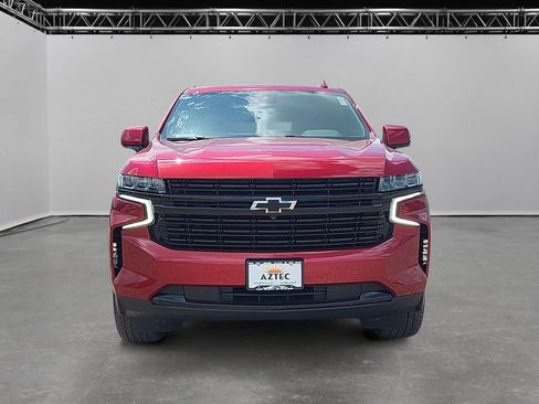 Used 2024 Chevrolet Suburban RST w/ Luxury Package AWD/4WD image 2