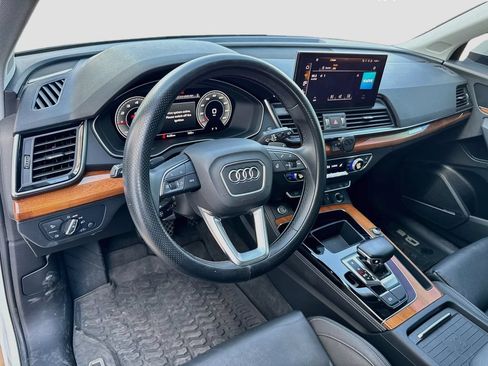 Used 2021 Audi Q5 2.0T Premium Plus w/ Premium Plus Package AWD/4WD image 11