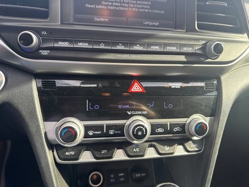 Used 2019 Hyundai Elantra Value Edition w/ Cargo Package FWD image 13