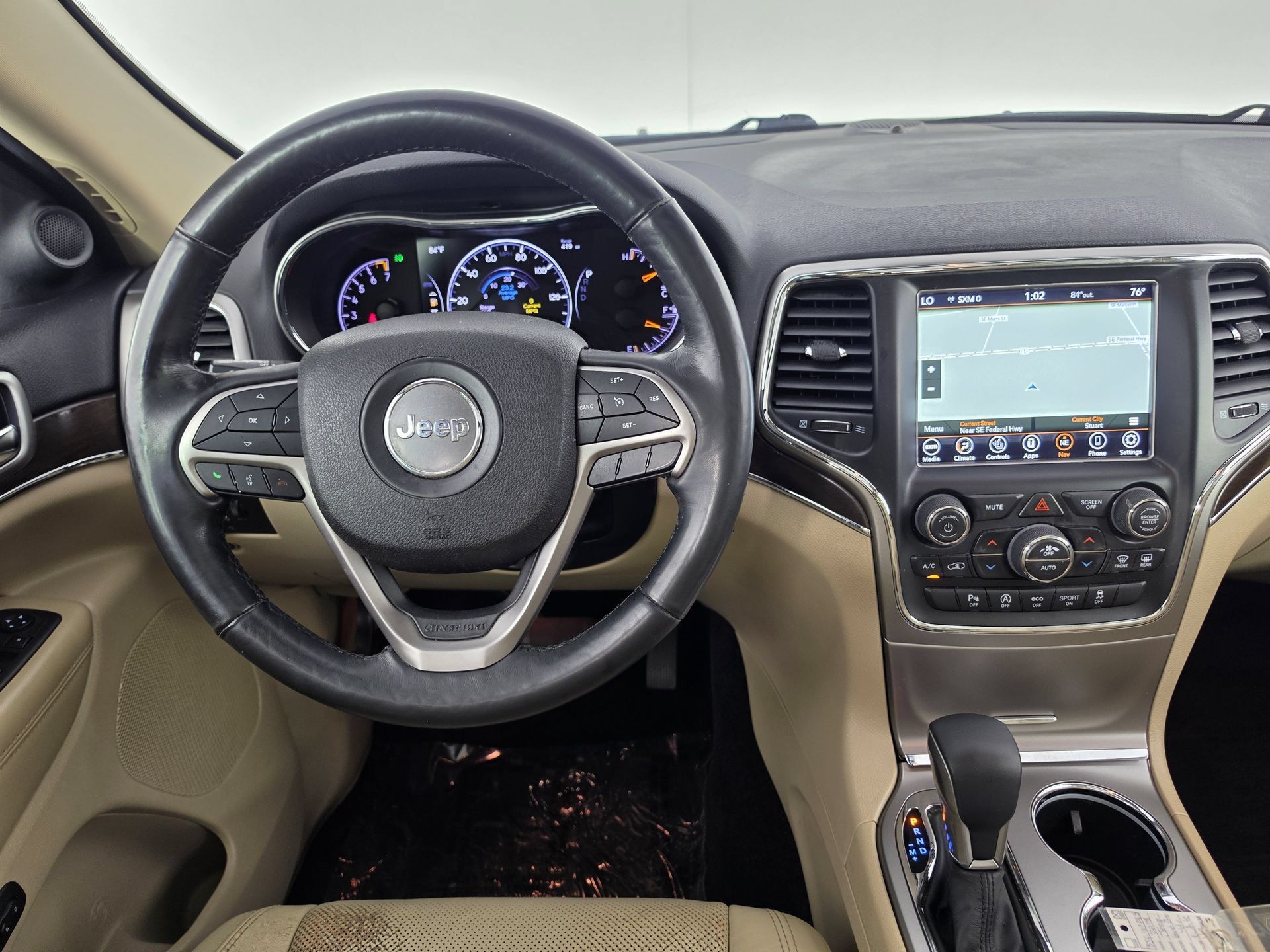 Used 2018 Jeep Grand Cherokee Limited w/ Luxury Group II AWD/4WD image 34