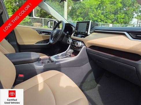 Certified 2021 Toyota RAV4 Limited AWD/4WD image 13
