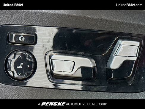 Certified 2023 BMW X7 xDrive40i w/ M Sport Package image 4