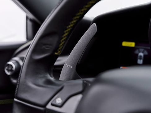 Used 2019 Ferrari 488 Spider RWD image 64