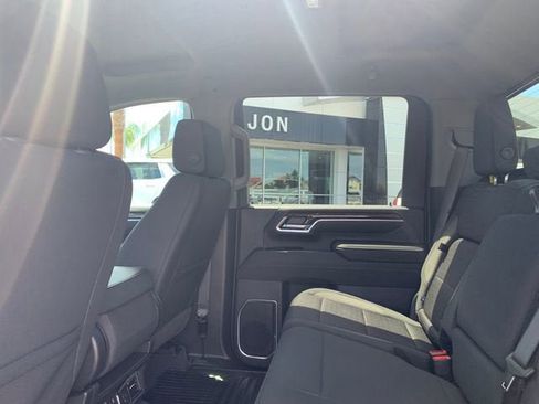 New 2026 GMC Sierra 2500 SLE w/ Preferred Package AWD/4WD image 13