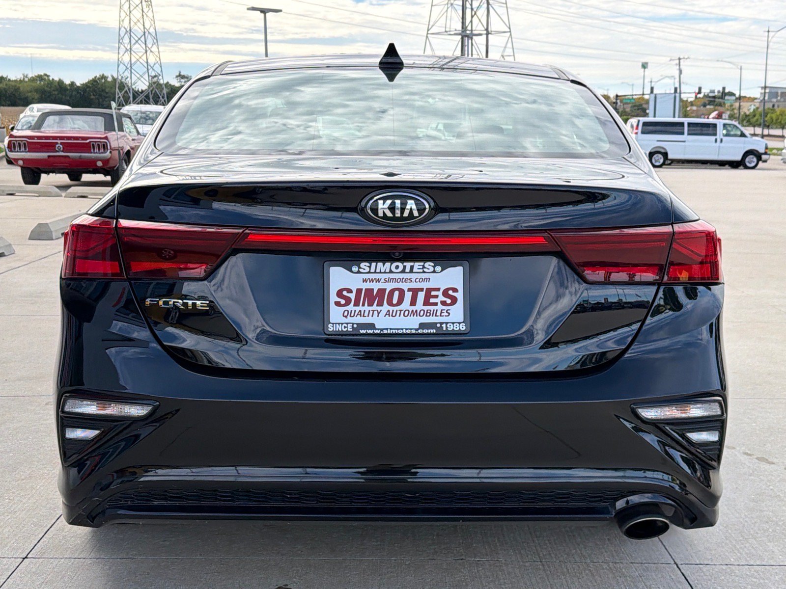 Used 2019 Kia Forte LXS FWD image 7