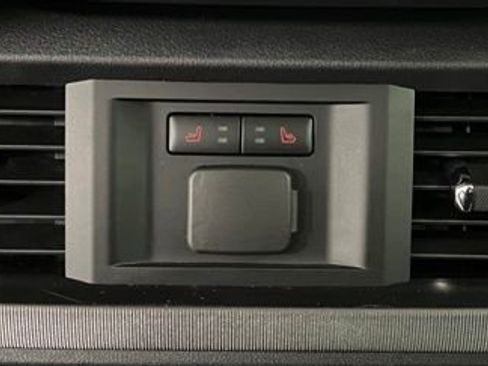 Used 2022 Ford F150 Platinum w/ Equipment Group 701A High image 48