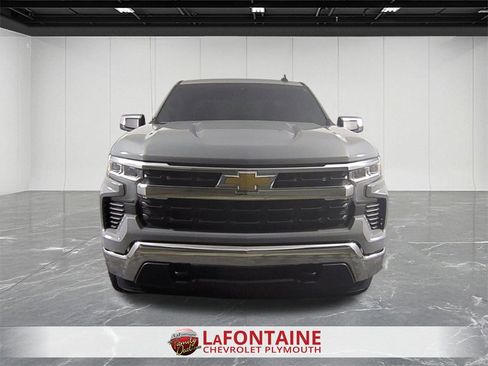 Used 2024 Chevrolet Silverado 1500 LT image 3