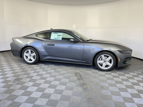 New 2026 Ford Mustang Coupe image 6