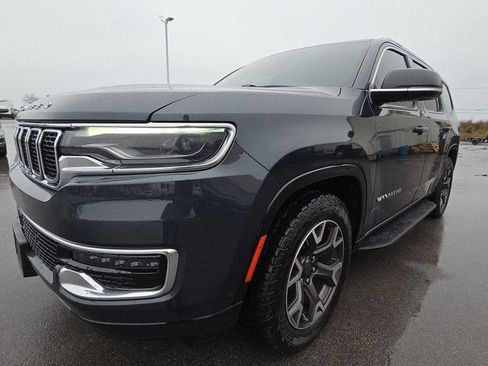 Used 2023 Jeep Wagoneer Series III w/ Preferred Equipment Group image 1