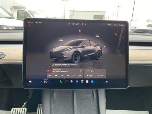 Used 2023 Tesla Model Y Performance image 24