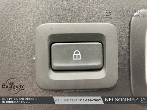 Certified 2025 MAZDA MAZDA3 s Sport image 37