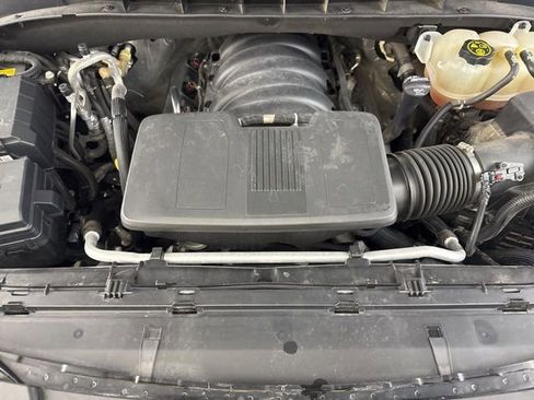 Used 2021 GMC Yukon Denali w/ Denali Premium Package image 19