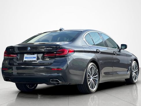 Used 2023 BMW 530e xDrive w/ Premium Package AWD/4WD image 5