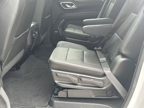 Used 2021 Chevrolet Suburban Z71 w/ Rear Media and Nav Package image 22