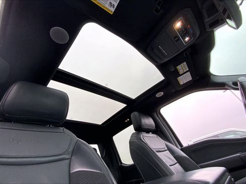 Used 2023 Ford F150 Raptor image 14