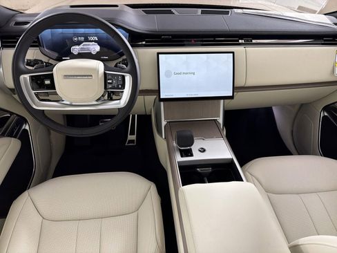 New 2026 Land Rover Range Rover SE image 10