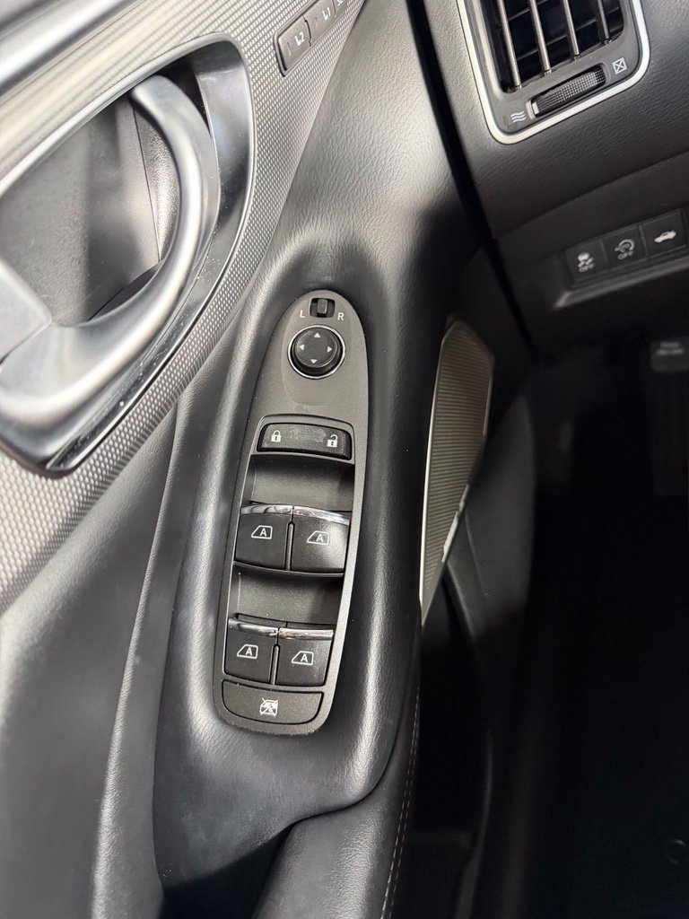 Used 2017 INFINITI Q50 Premium w/ 2.0T Premium Plus Package RWD image 24