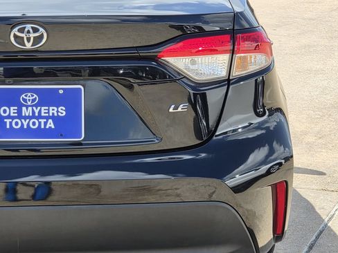 Used 2024 Toyota Corolla LE FWD image 9