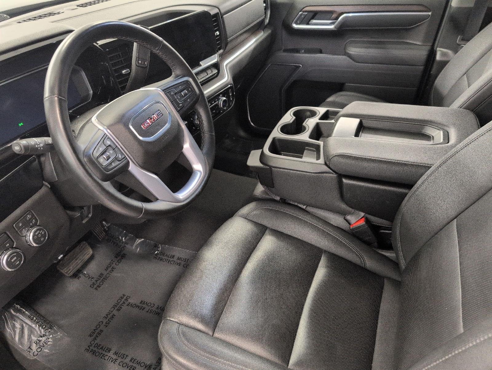 Used 2026 GMC Sierra 1500 SLT AWD/4WD image 9